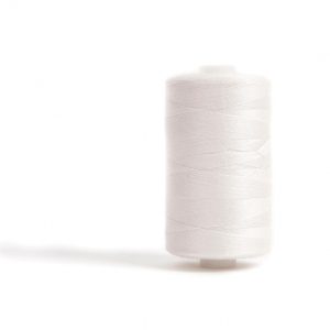 Sewing and Overlocking Thread: 5 x 1000m: Off White